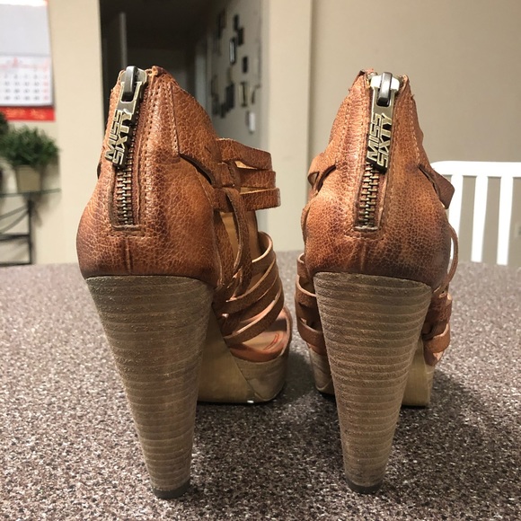 Miss Sixty - Picture 5 of 8